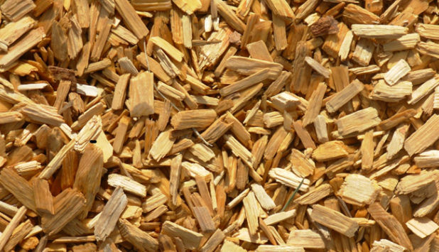 Sawmills in Quebec and Ontario are running at record high levels, resulting in difficulty finding outlets for generated residuals