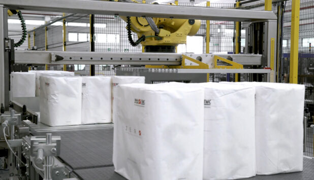IMA TMC sold two palletizing lines for an important leading Italian customer, active in the tissue rolls market, with a strong presence all over Europe