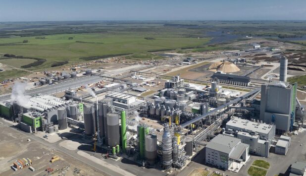 ANDRITZ hands over the world’s biggest single line pulp mill to UPM
