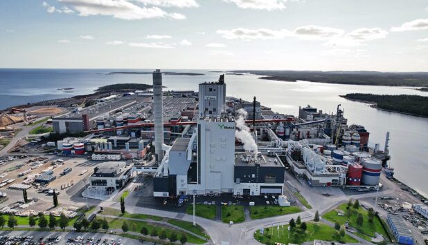 Metsä Board inaugurates Europe’s largest folding boxboard machine in Husum, Sweden