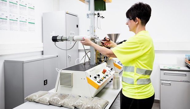 Saica UK and STEM Returners partner to launch initiative supporting STEM professionals’ return to work